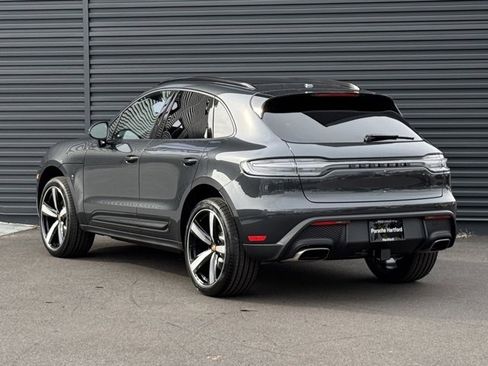 New 2026 Porsche Macan image 3