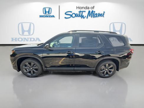 New 2026 Honda Pilot Sport image 4