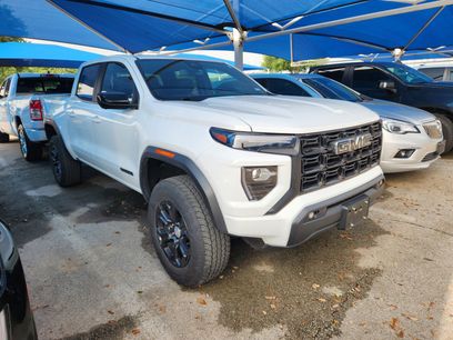 Used 2024 GMC Canyon Elevation w/ Elevation Premium Package