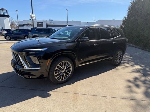 New 2026 Buick Enclave Avenir w/ Super Cruise Package image 7