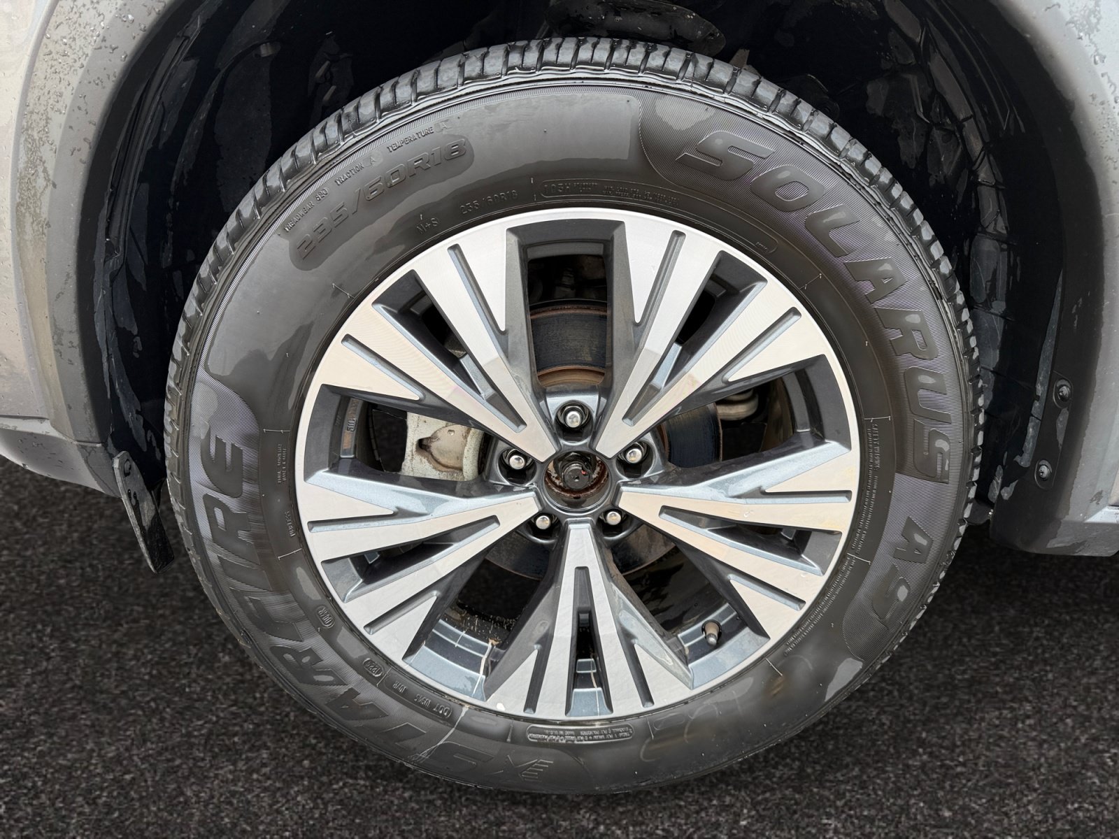Used 2023 Nissan Rogue SV AWD/4WD image 14