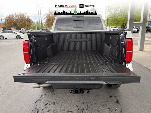 New 2026 Toyota Tacoma TRD Off-Road w/ TRD Off Road Premium Package AWD/4WD image 20