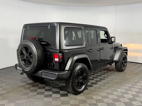 Used 2023 Jeep Wrangler Unlimited Sport AWD/4WD image 7