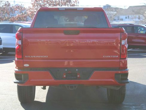 Used 2023 Chevrolet Silverado 1500 Custom image 6