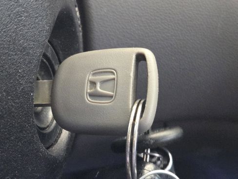 Used 2012 Honda Odyssey EX-L image 22