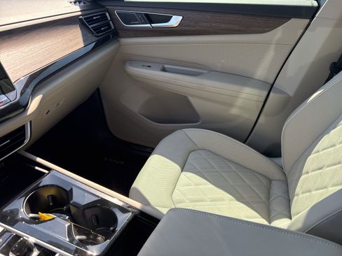 New 2026 Volkswagen Atlas SEL Premium R-Line image 21