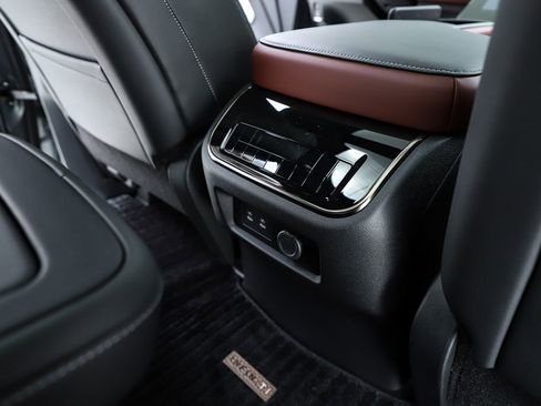 New 2026 INFINITI QX80 Autograph AWD/4WD image 39