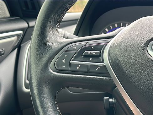 Used 2019 INFINITI Q60 3.0t Luxe w/ Essential Package image 25