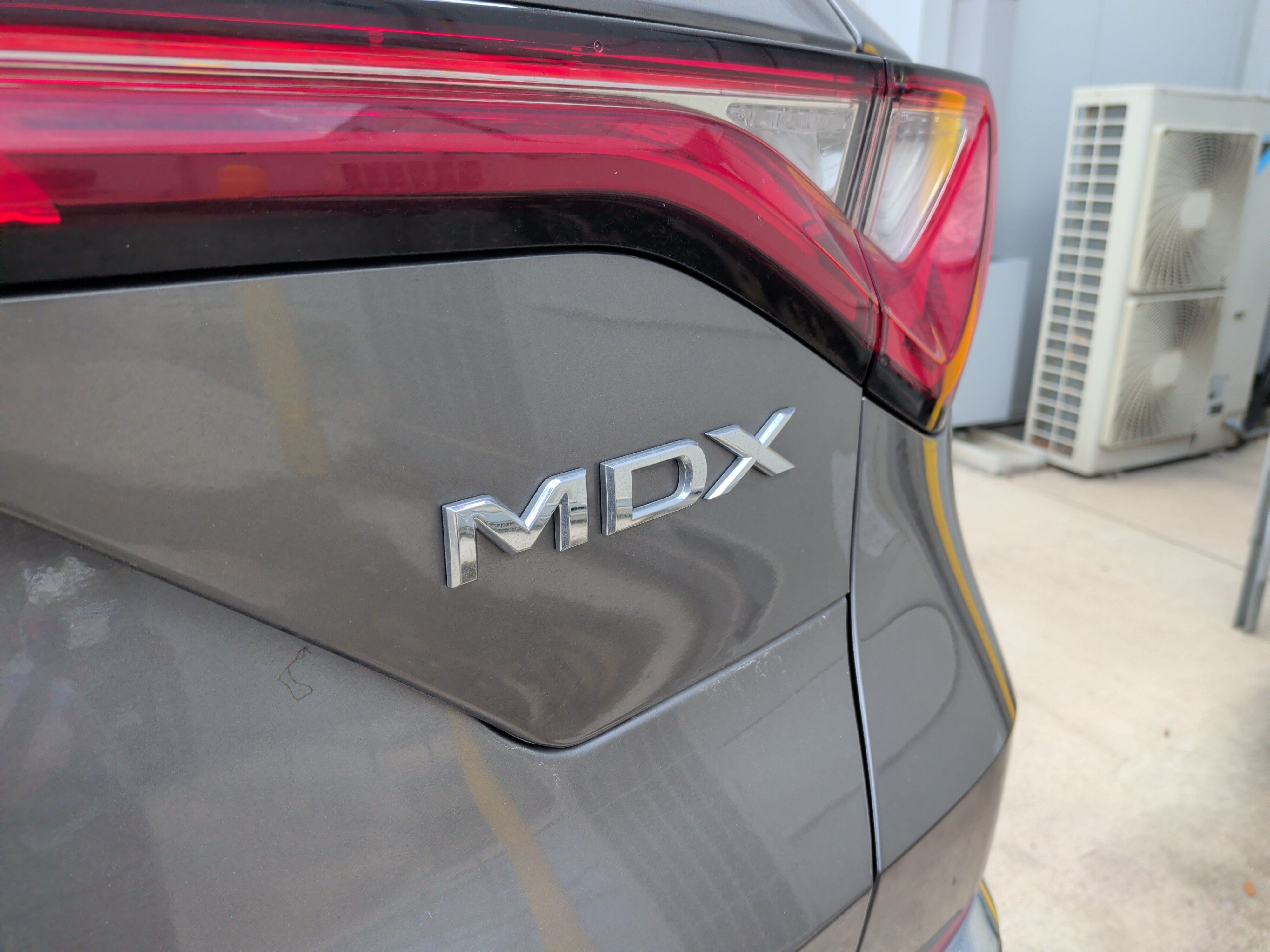 Used 2024 Acura MDX FWD image 33