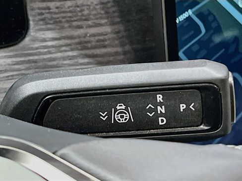 Used 2024 Rivian R1S Adventure AWD/4WD image 16