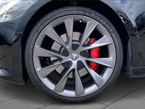 Used 2020 Tesla Model S Performance image 9