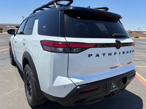 New 2026 Nissan Pathfinder Rock Creek w/ Rock Creek Premium Package AWD/4WD image 4