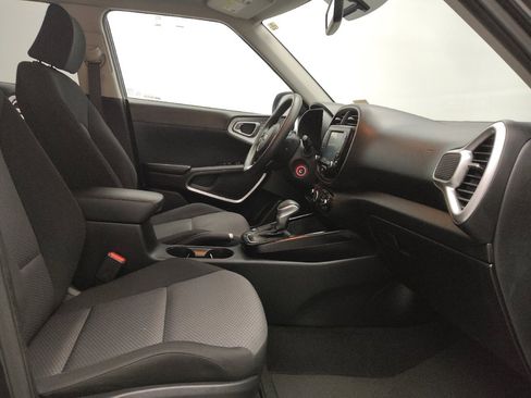 Used 2021 Kia Soul LX image 21
