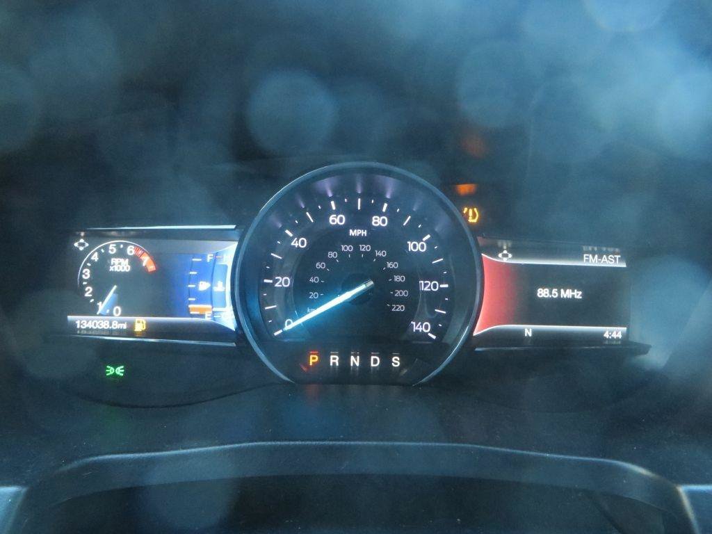 Used 2018 Ford Explorer Limited FWD image 13