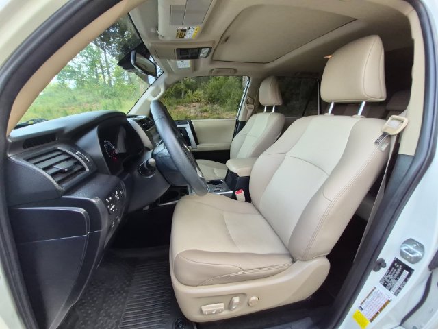 Used 2022 Toyota 4Runner SR5 Premium w/ Moonroof Package RWD image 27