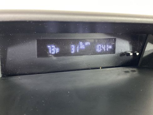 Used 2021 Subaru Forester AWD/4WD image 15