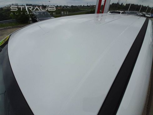 Used 2023 Chrysler Voyager LX FWD image 51