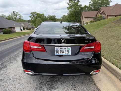 Used 2016 Acura RLX w/ Advance Package FWD image 4