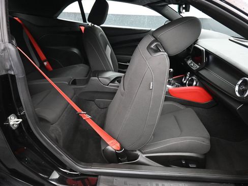 Used 2021 Chevrolet Camaro SS w/ Redline Edition image 35