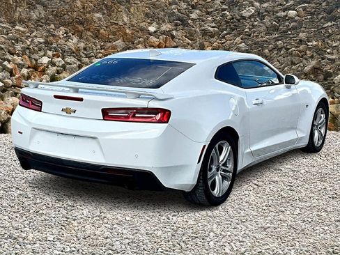 Used 2017 Chevrolet Camaro SS image 2