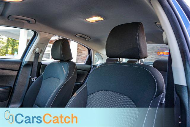 Used 2021 Kia Forte LXS FWD image 21