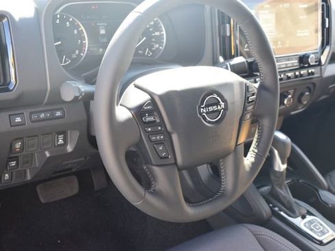 New 2026 Nissan Frontier SV w/ SV Convenience Package image 10