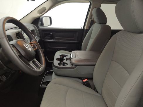 Used 2018 RAM 1500 Express w/ Express Value Package RWD image 17