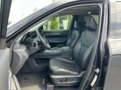 Used 2023 INFINITI QX60 Sensory w/ Vision Package AWD/4WD image 23