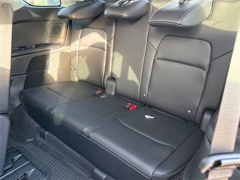 New 2026 Nissan Pathfinder Platinum image 18