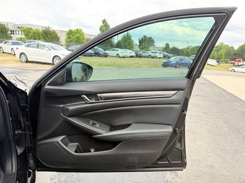 Used 2021 Honda Accord Sport Special Edition image 21