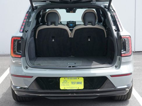 Used 2025 Volvo EX90 Ultra AWD/4WD image 10