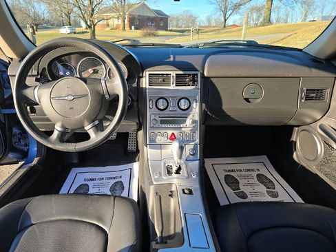Used 2007 Chrysler Crossfire Limited RWD image 15