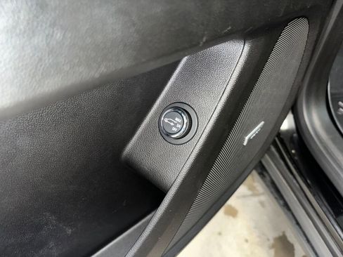 Certified 2023 Chevrolet Traverse RS image 10