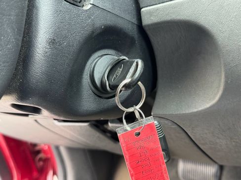Used 2007 Ford Escape XLT FWD image 22