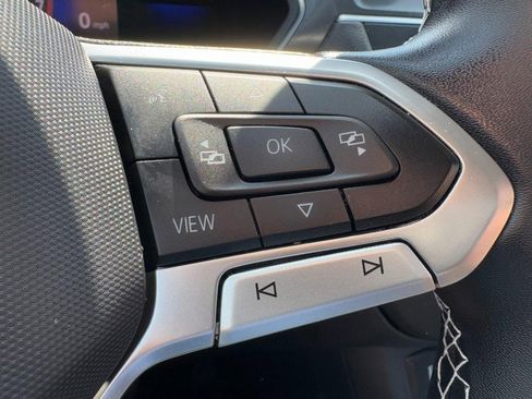 Used 2023 Volkswagen Tiguan S image 17