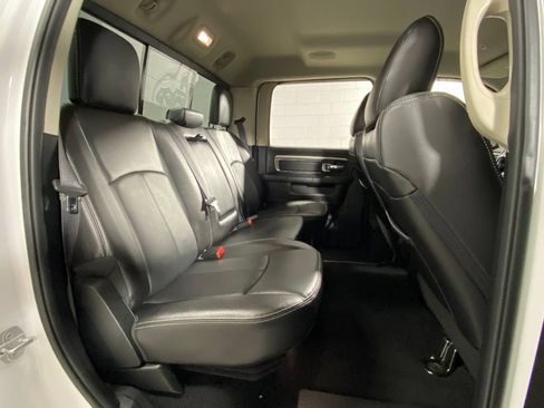 Used 2018 RAM 2500 Laramie w/ Sport Appearance Group AWD/4WD image 33