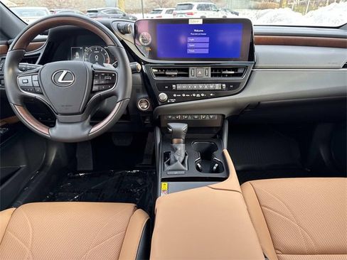 New 2025 Lexus ES 350 Ultra Luxury image 15