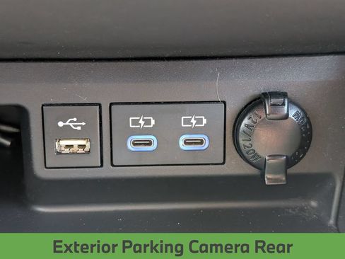 Used 2022 Toyota Highlander XSE FWD image 34