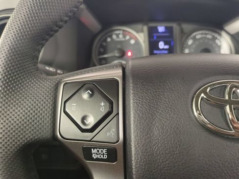 Used 2023 Toyota Tacoma SR5 w/ Technology Package AWD/4WD image 29