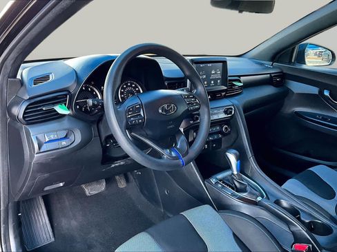 Used 2020 Hyundai Veloster 2.0 FWD image 16