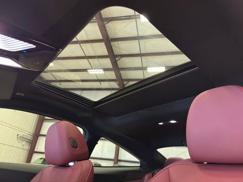 Used 2025 BMW 430i Coupe w/ M Sport Package image 26