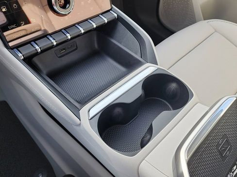 New 2026 GMC Terrain Denali image 32