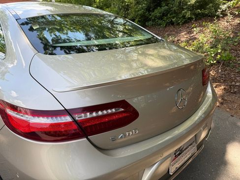 Used 2018 Mercedes-Benz E 400 Coupe image 10