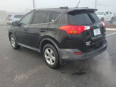 Used 2015 Toyota RAV4 XLE image 4