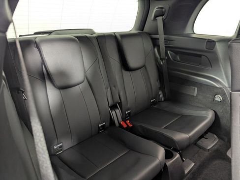 Used 2021 Mercedes-Benz GLB 250 image 39