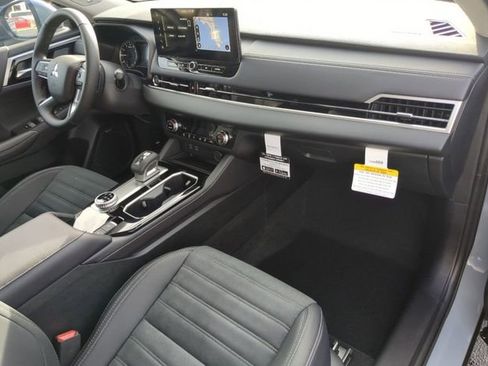 New 2026 Mitsubishi Outlander SE FWD image 15