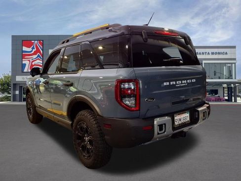 Used 2025 Ford Bronco Sport Outer Banks w/ Sasquatch Outer Banks Package AWD/4WD image 3