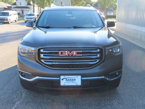 Used 2019 GMC Acadia SLT AWD/4WD image 12