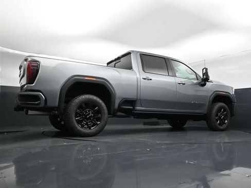 New 2026 GMC Sierra 2500 AT4 w/ AT4 Preferred Package AWD/4WD image 33
