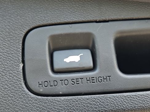 Certified 2022 Honda CR-V Touring image 31